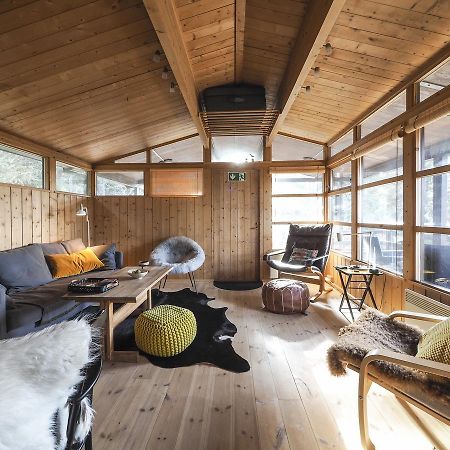 Lovely Cabin In The Capital Area With Hot Tube Hafnarfjörður Bagian luar foto